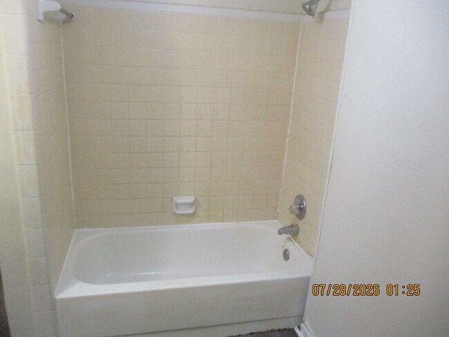 Building Photo - 200 Butler Dr