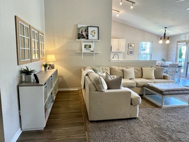 Building Photo - 4409 Quarry Ln