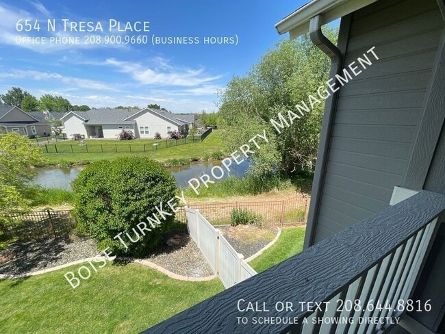 Building Photo - 654 N Tresa Pl