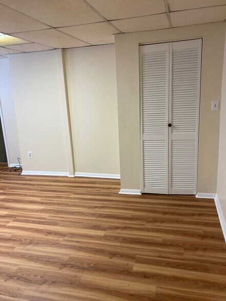 Bedroom - 1142 Battery Ave