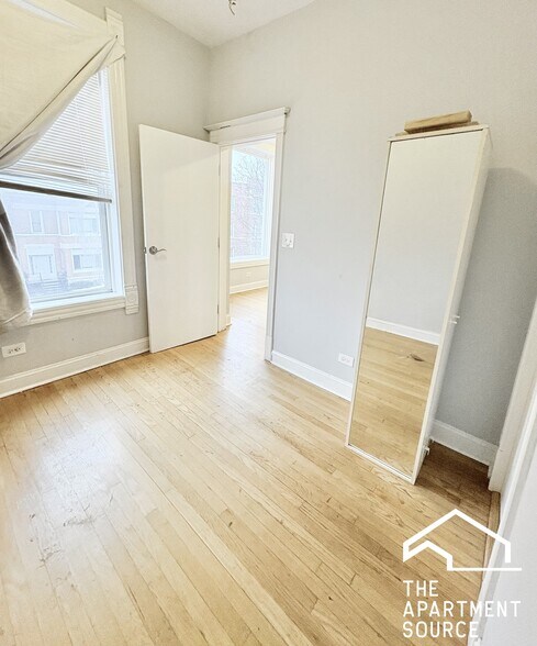 Building Photo - 208 N Kolin Ave