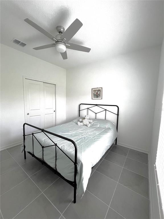 Building Photo - 832 Daring Dr