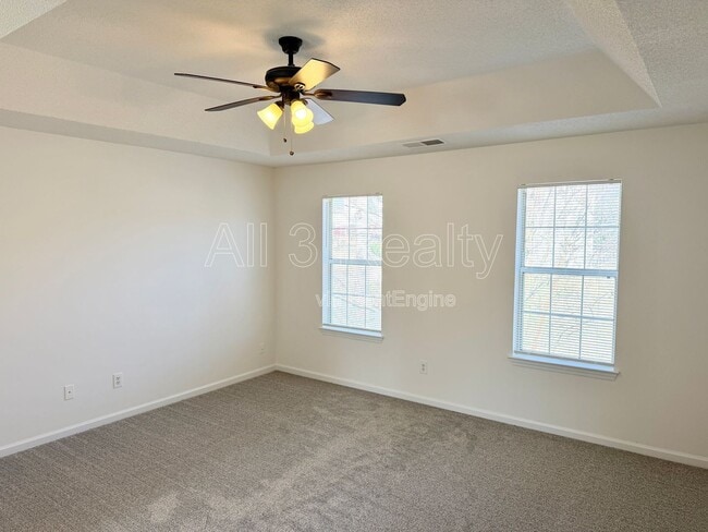 Building Photo - 5519 Lofwood Ln