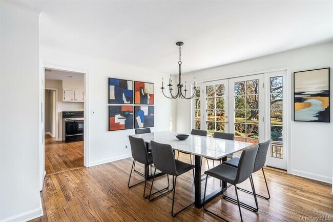 Building Photo - 110 Hegemans Ln