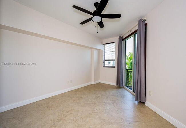 Building Photo - 510 NW 84th Ave