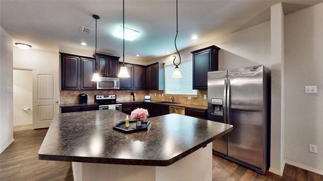 Building Photo - 8657 Star Thistle Dr