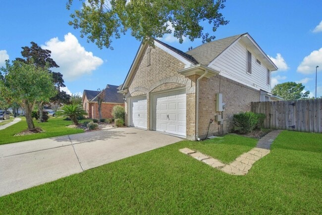 Building Photo - 522 Jay's Ln