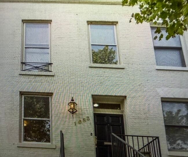 Building Photo - 1683 35th St NW