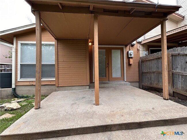 Building Photo - 1210 Westway Cir