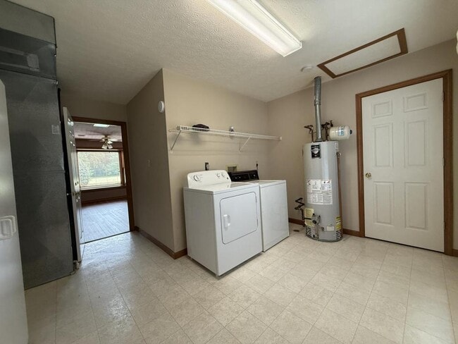 Building Photo - 545-2 St Andrews Dr