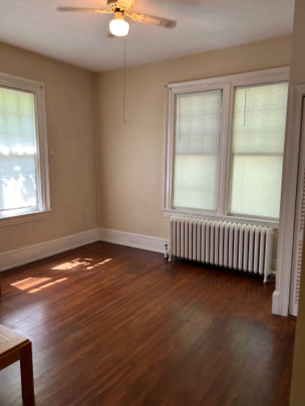 Building Photo - 713 Chestnut Ave