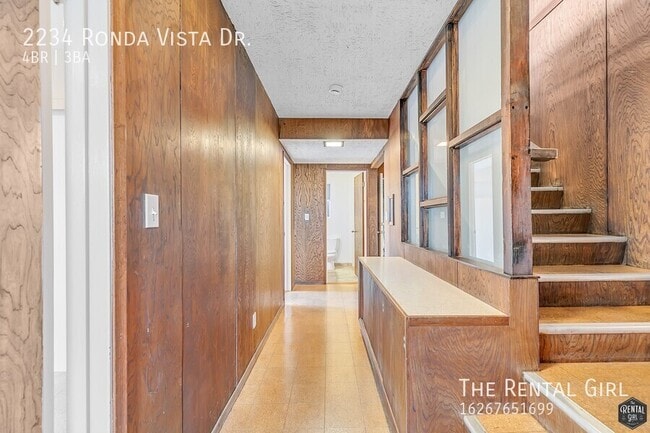 Building Photo - 2234 Ronda Vista Dr