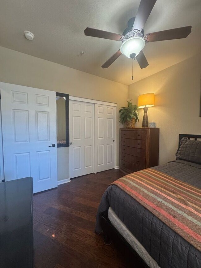 Building Photo - WOW-Factor Alert: Fully Furnished & Remodeled 2BD/2BA First Floor Condo in Wingfield Springs!