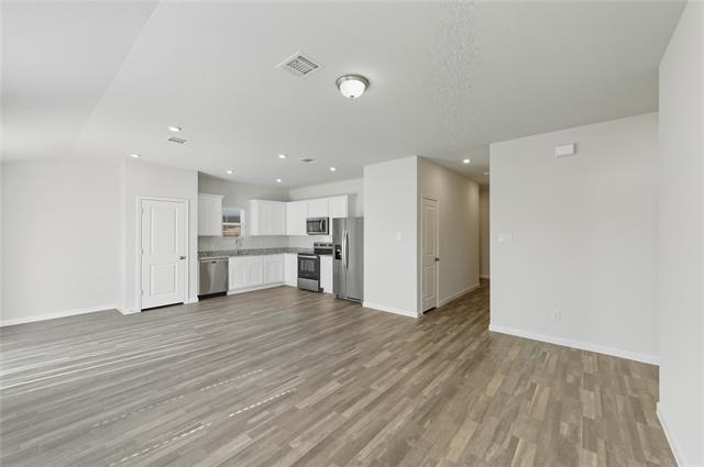 Building Photo - 404 Jameson St