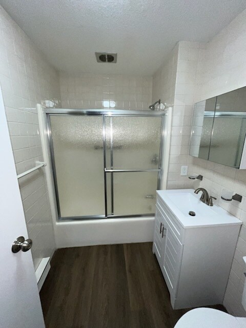 Building Photo - Central Street Apartments