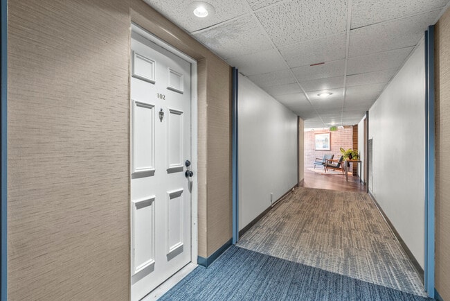 Building Photo - 9500 Rainier Ave S