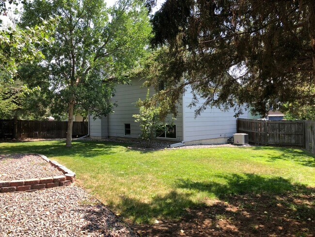 Building Photo - 3 Bedroom House on Quiet Cul-de-sac in Broomfield