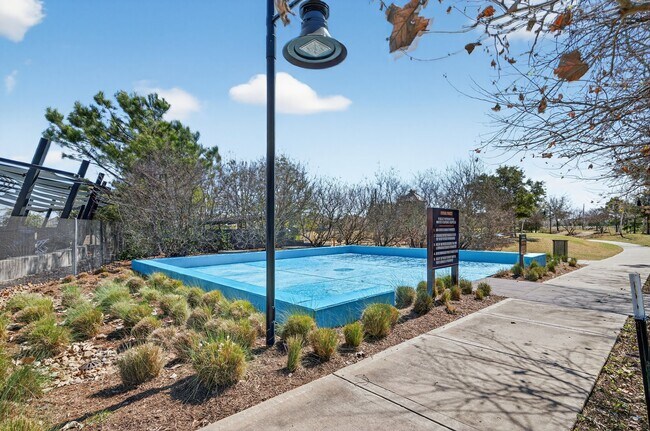 Building Photo - 2626 Lemonwood Ln