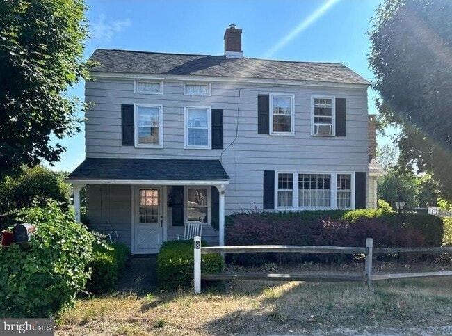 Primary Photo - 8 Ramah Rd