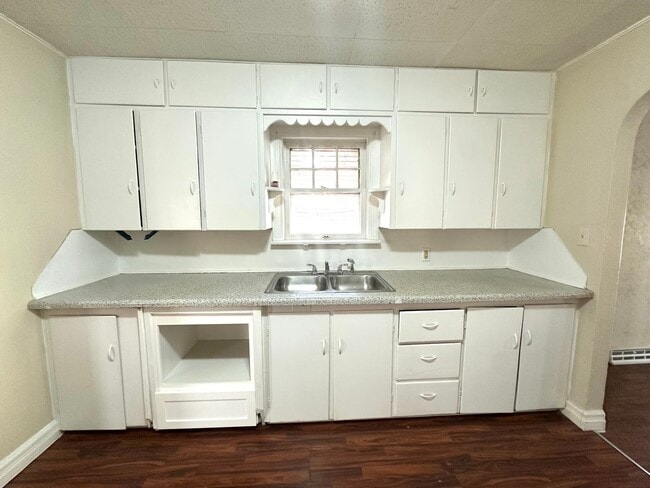 Building Photo - Cozy 2-Bedroom, 1-Bath Home with Outdoor Storage Building