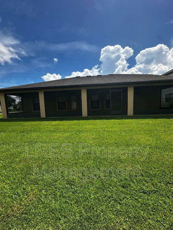 Building Photo - 3965 Marietta Way