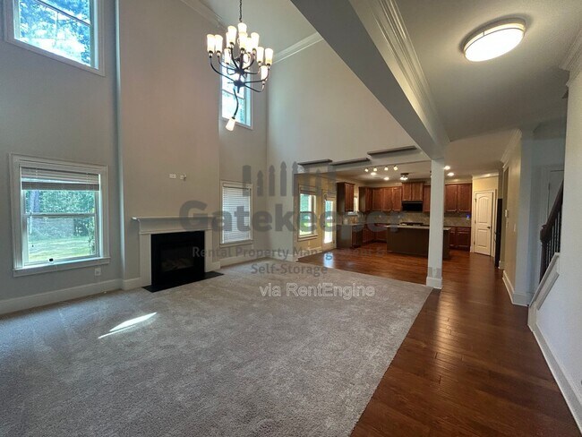 Building Photo - 60 Bayberry Hls
