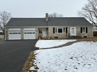 Building Photo - Single Family Home with Two Car Garage