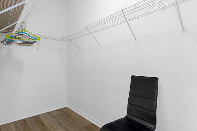 Building Photo - 4843 S Acree Point