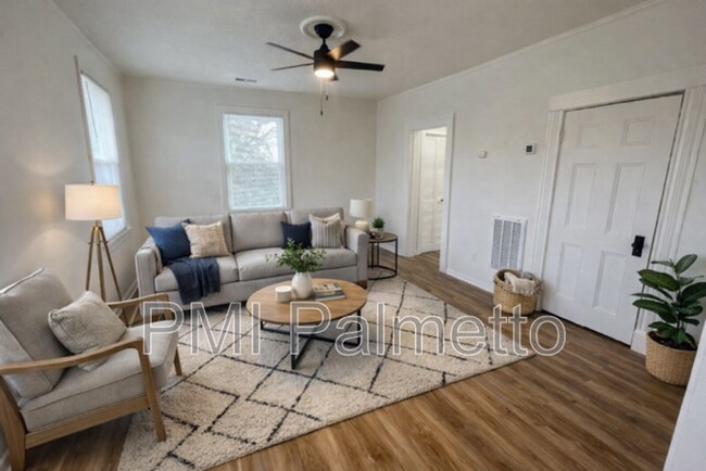 Building Photo - 105 W High St