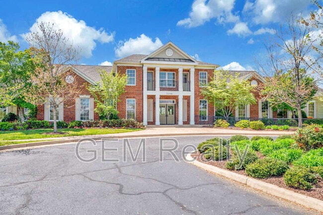 Building Photo - 6259 Bobcat Ln