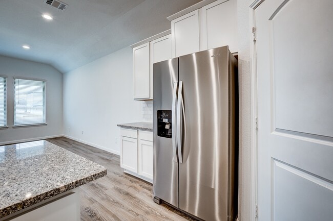 Building Photo - 1225 Antelope Passing Dr