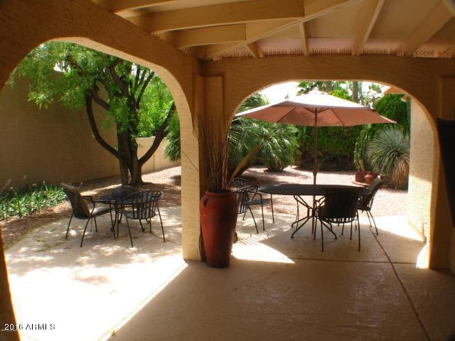 Building Photo - 26014 S Howard Dr