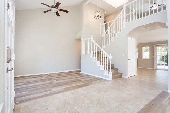 Building Photo - 13225-13227 Fred Dr.