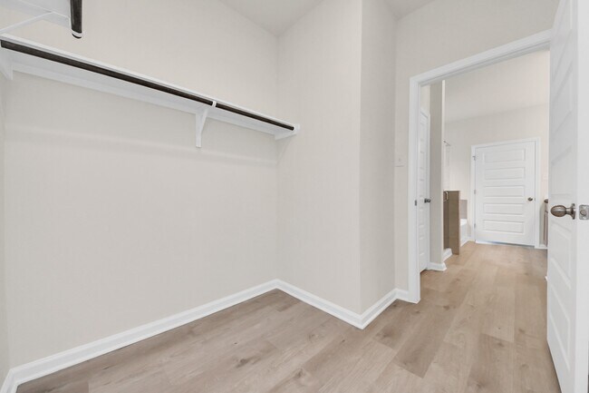 Building Photo - 15523 Fathom Line Wy