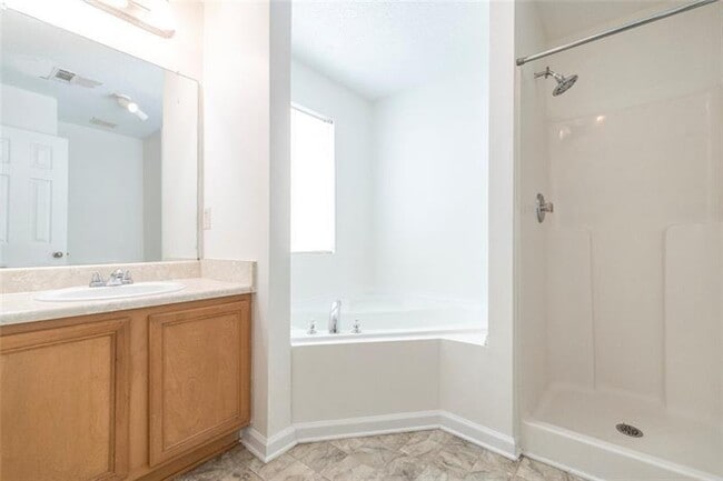 Building Photo - 6045 Capitol Knoll