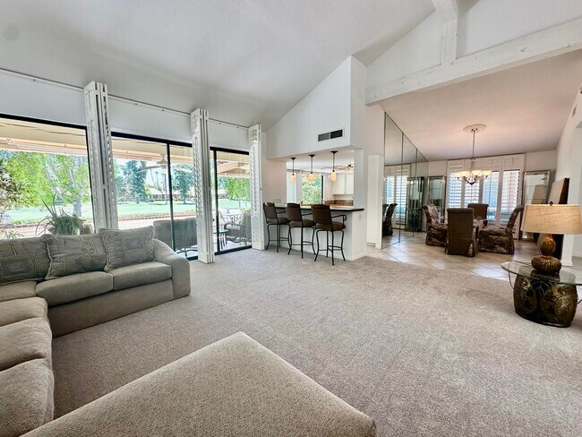 Building Photo - 239 Santa Barbara Cir