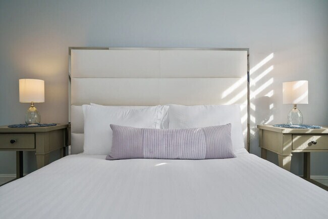 Building Photo - 20075 SW 87th Pl