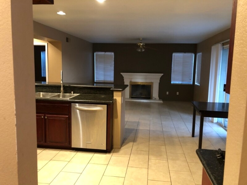 Building Photo - 28891 Biarritz Ct