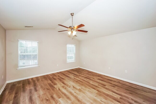 Building Photo - 1212 Chaser Ridge Ct