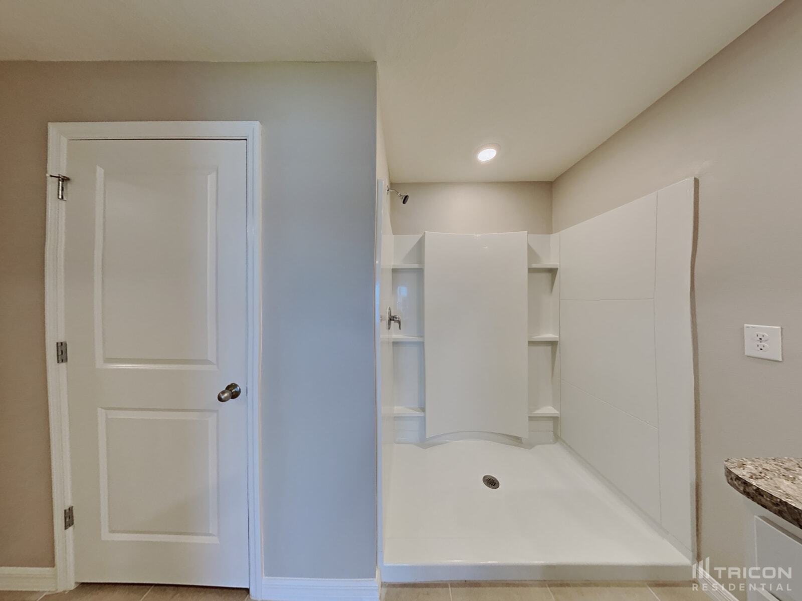 Building Photo - 2007 12th St SE