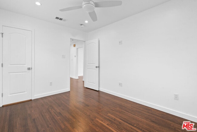 Building Photo - 1716 S Genesee Ave