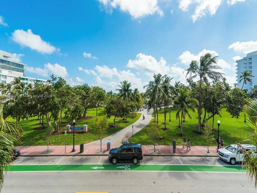Building Photo - 226 Ocean Dr