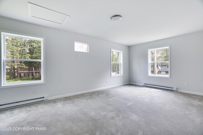 Building Photo - 8475 Bumble Bee Way