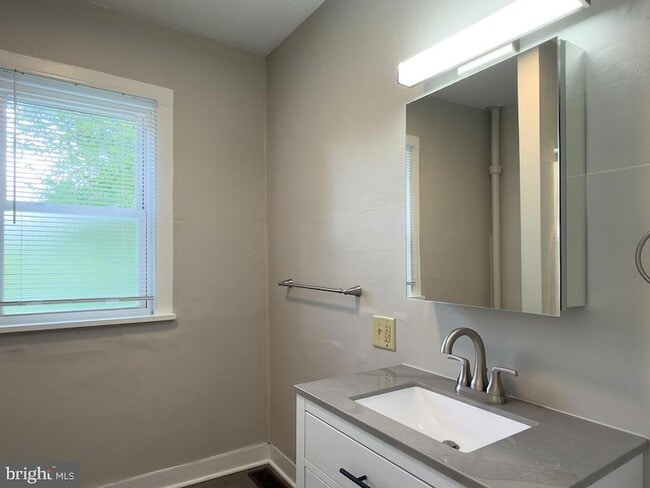 Building Photo - 127 N Prince St