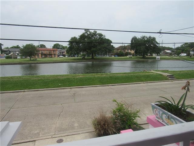 Building Photo - 810 Moss St