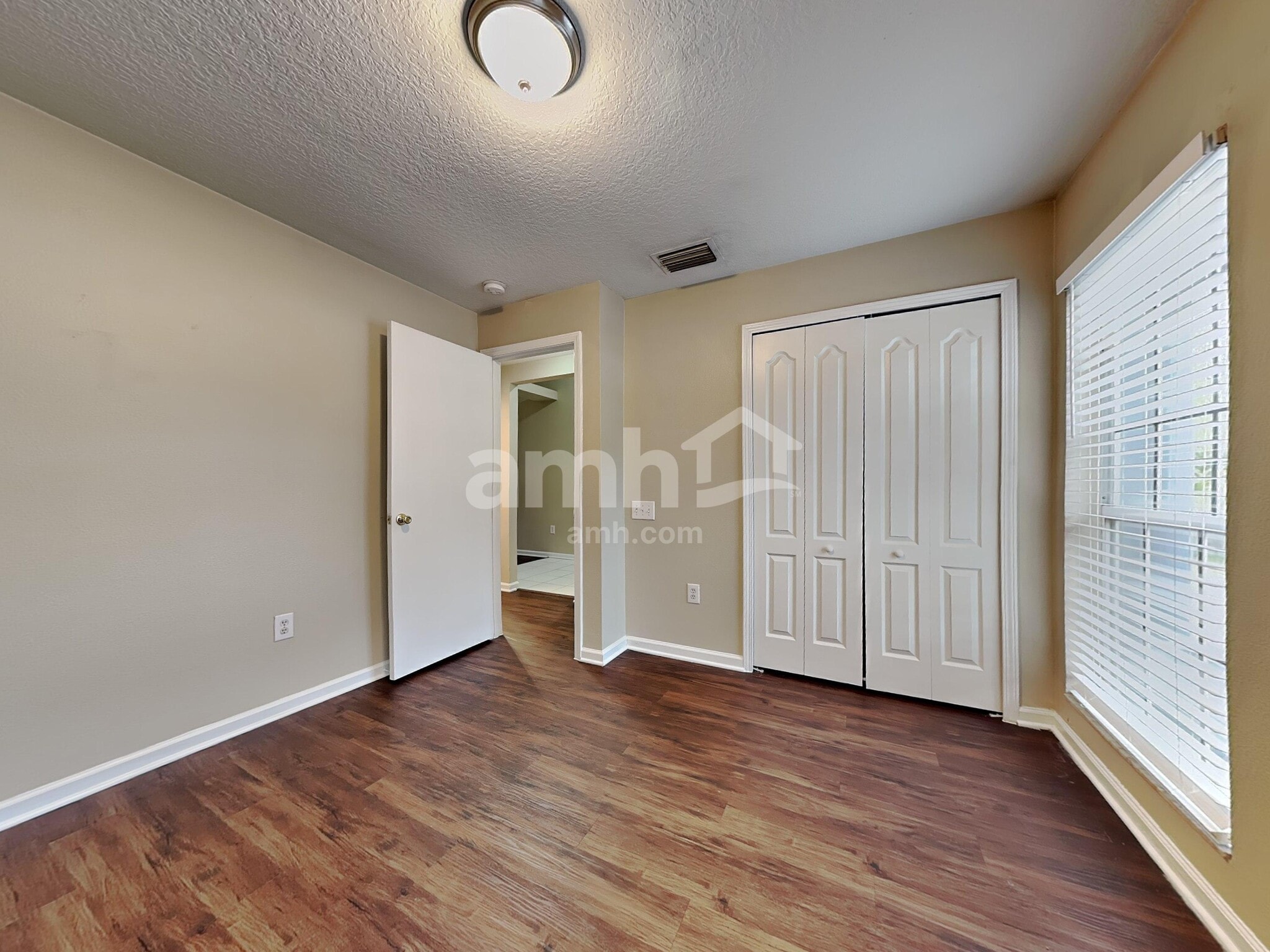 Building Photo - 5801 War Admiral Dr