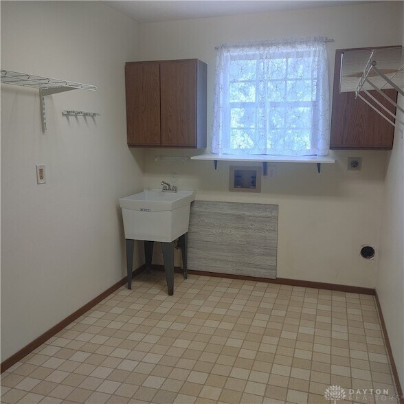 Building Photo - 1276 Robbins Run Ct