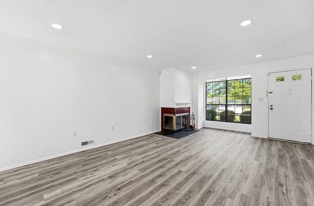 Building Photo - 2 Veros Ln