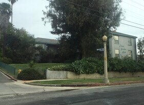 Building Photo - 3454 Waverly Dr