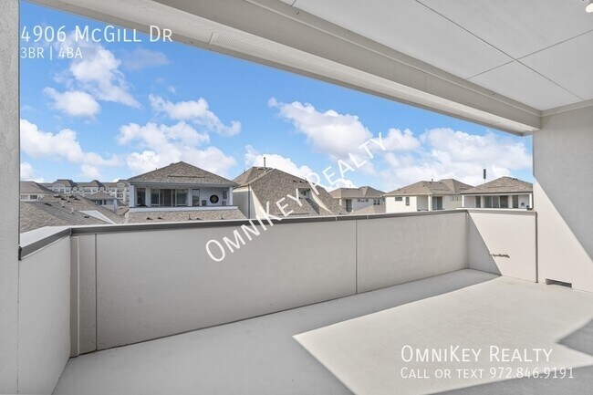 Building Photo - 4906 McGill Dr.